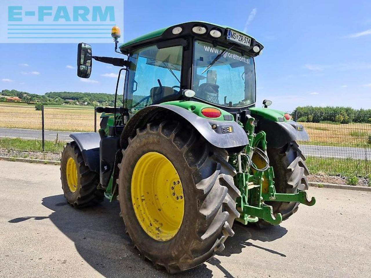John Deere 6110r - Tracteur agricole: photos 4 John Deere 6110r - Tracteur agricole: photos 4