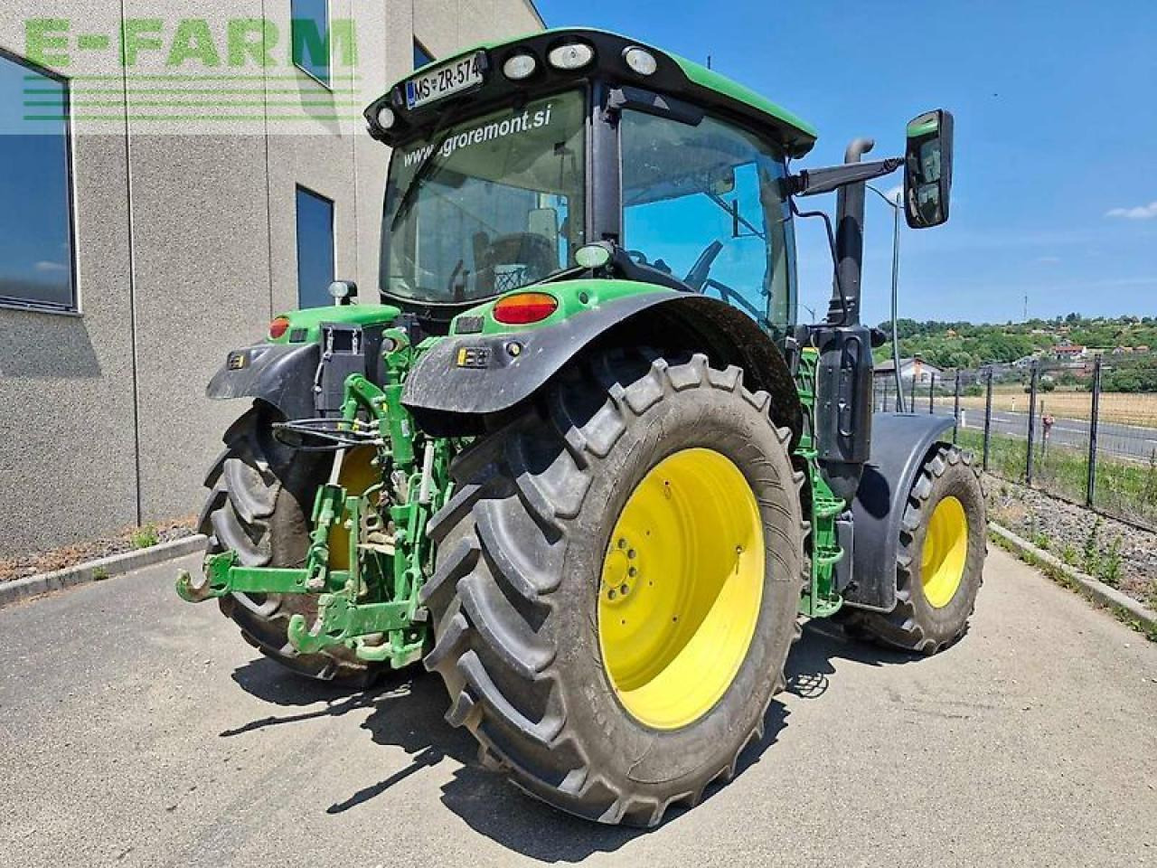 John Deere 6110r - Tracteur agricole: photos 3 John Deere 6110r - Tracteur agricole: photos 3