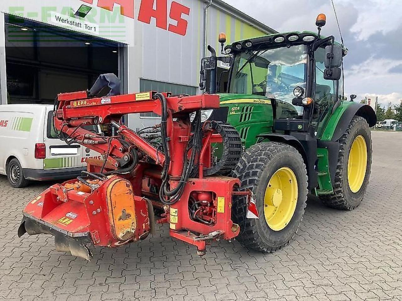 John Deere 6110r kommunal - Tracteur agricole: photos 2 John Deere 6110r kommunal - Tracteur agricole: photos 2