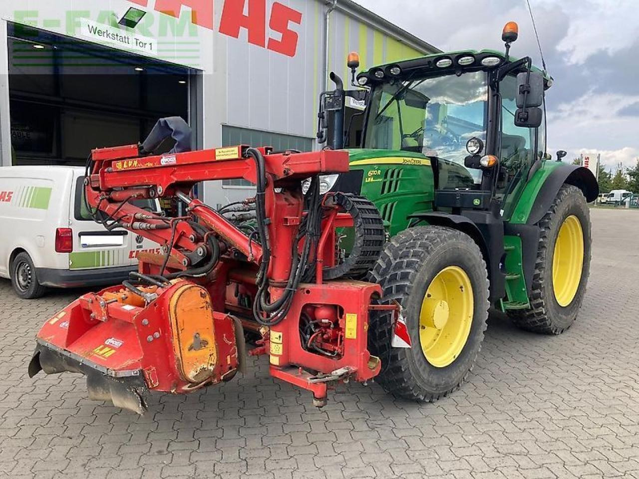 John Deere 6110r kommunal - Tracteur agricole: photos 2 John Deere 6110r kommunal - Tracteur agricole: photos 2