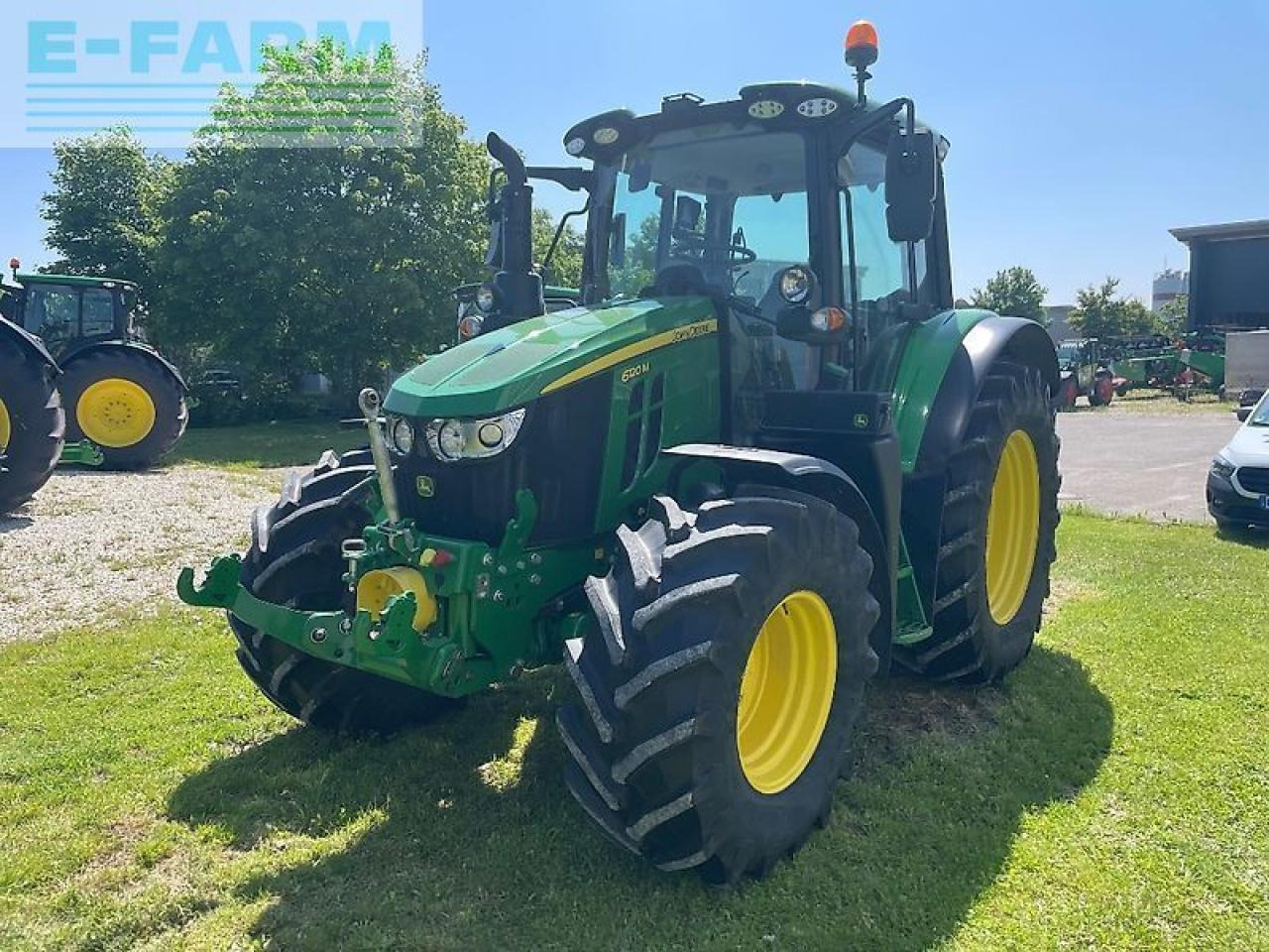 John Deere 6120m - Tracteur agricole: photos 3 John Deere 6120m - Tracteur agricole: photos 3