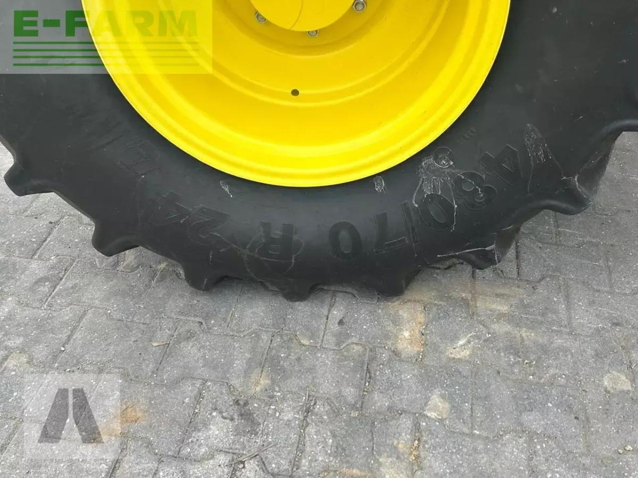 Tracteur agricole John Deere 6120m: photos 10 Tracteur agricole John Deere 6120m: photos 10