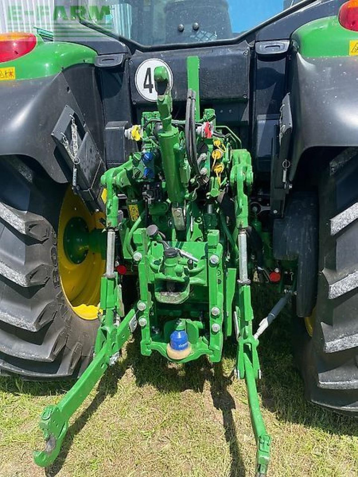 Tracteur agricole John Deere 6120m: photos 9