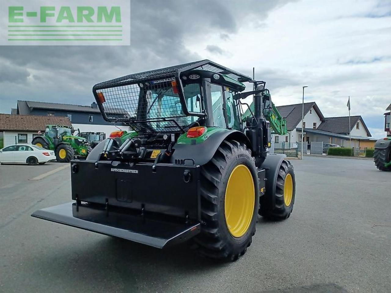 John Deere 6120m uvv forstschlepper - Tracteur agricole: photos 5 John Deere 6120m uvv forstschlepper - Tracteur agricole: photos 5