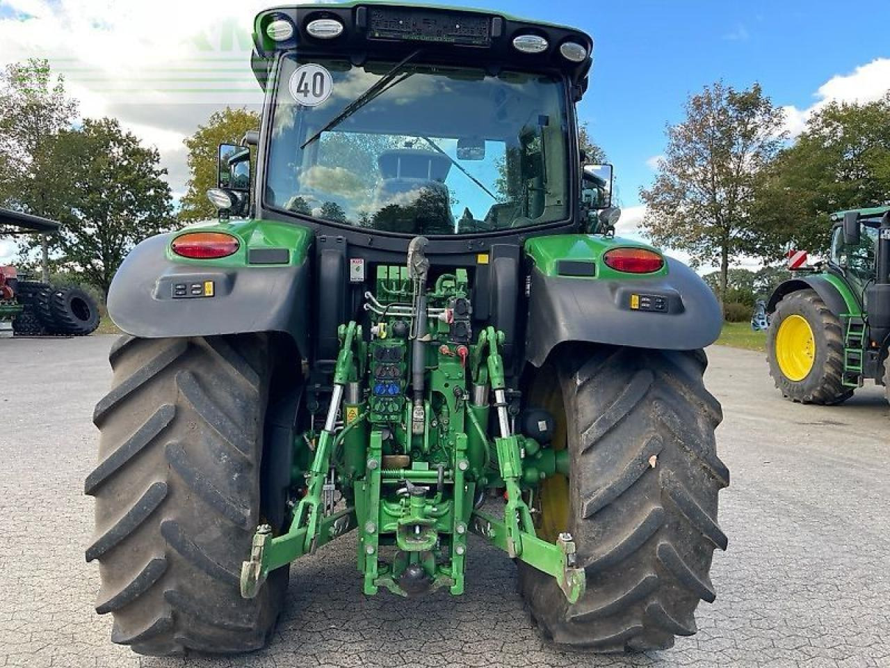 John Deere 6130 r - Tracteur agricole: photos 4 John Deere 6130 r - Tracteur agricole: photos 4