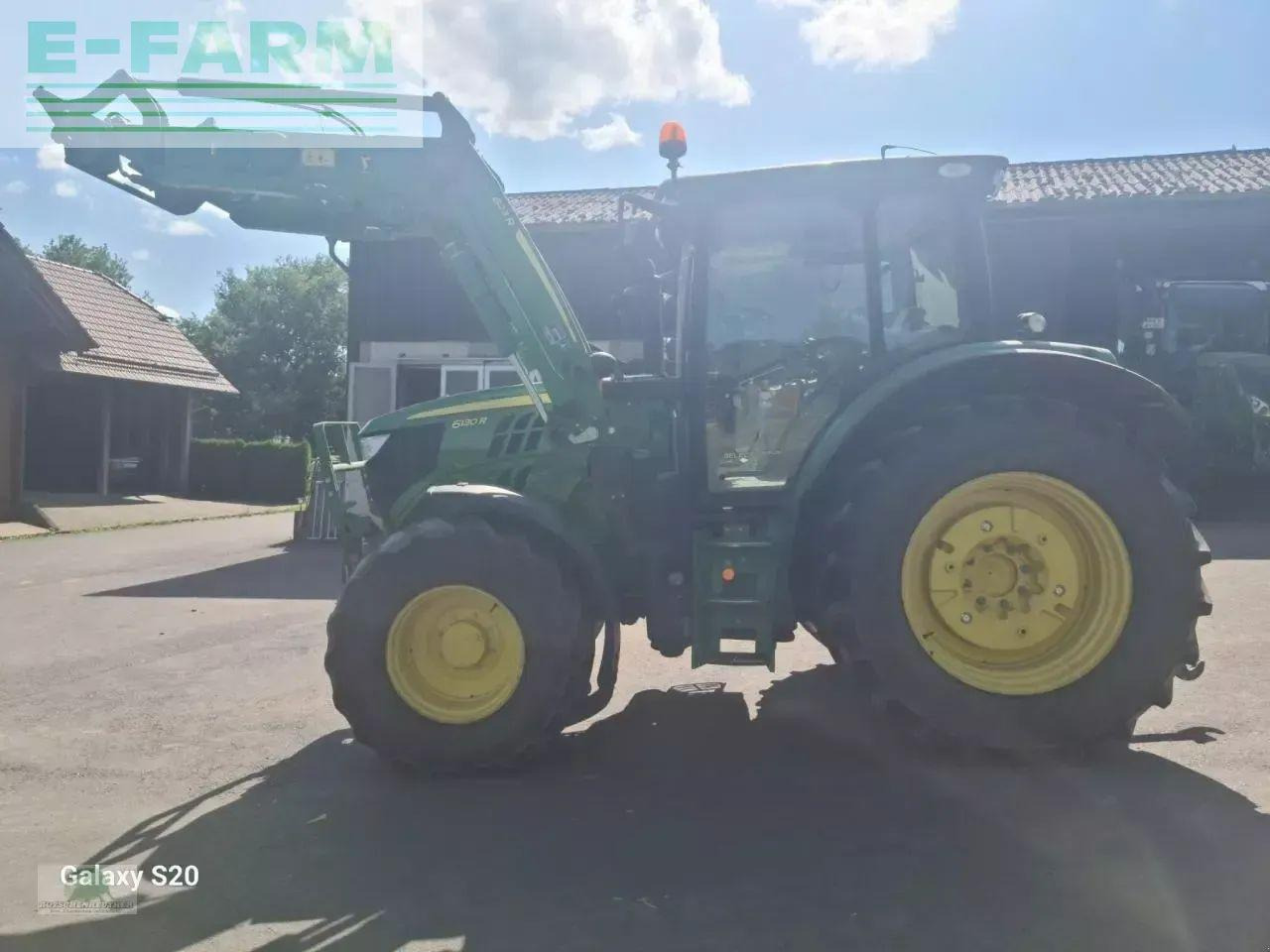 John Deere 6130r - Tracteur agricole: photos 3 John Deere 6130r - Tracteur agricole: photos 3