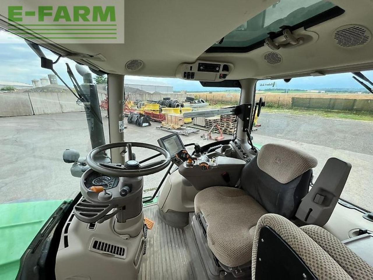 John Deere 6130r - Tracteur agricole: photos 5 John Deere 6130r - Tracteur agricole: photos 5