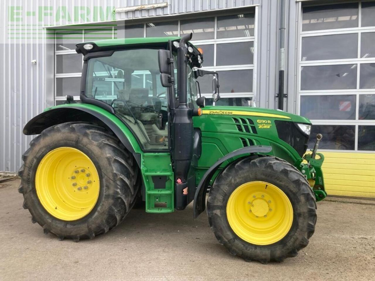 John Deere 6130r - Tracteur agricole: photos 1 John Deere 6130r - Tracteur agricole: photos 1