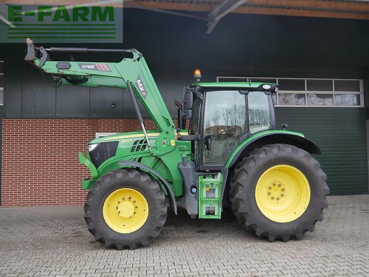 John Deere 6145r autoquad+ frontlader - Tracteur agricole: photos 4 John Deere 6145r autoquad+ frontlader - Tracteur agricole: photos 4