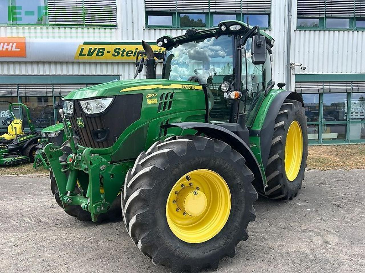 John Deere 6150r - Tracteur agricole: photos 1 John Deere 6150r - Tracteur agricole: photos 1