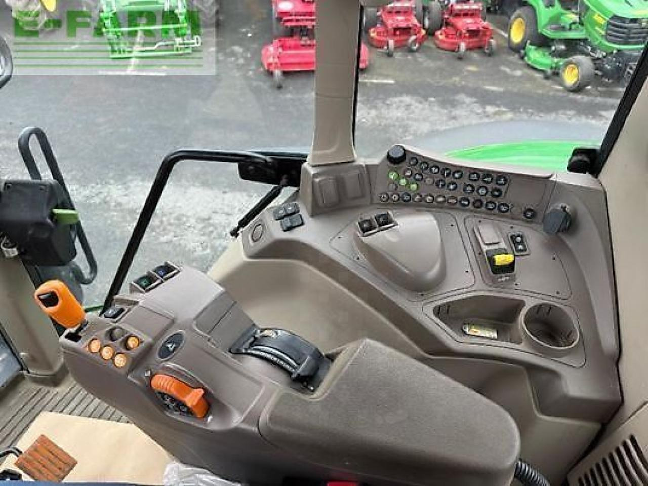 Tracteur agricole John Deere 6155m: photos 8