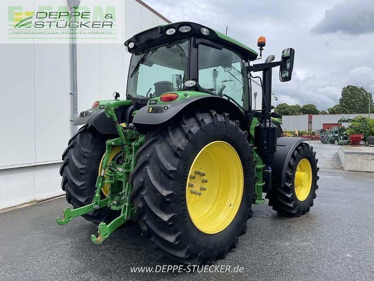 John Deere 6155r - Tracteur agricole: photos 2 John Deere 6155r - Tracteur agricole: photos 2