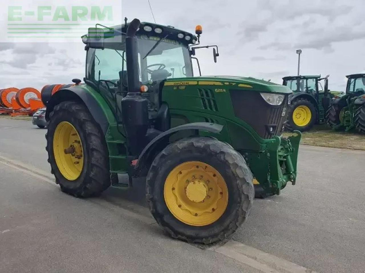 John Deere 6215r - Tracteur agricole: photos 2 John Deere 6215r - Tracteur agricole: photos 2