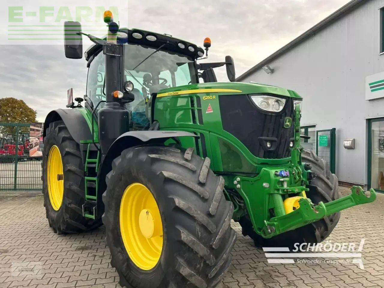 John Deere 6250 r ultimate - Tracteur agricole: photos 3 John Deere 6250 r ultimate - Tracteur agricole: photos 3