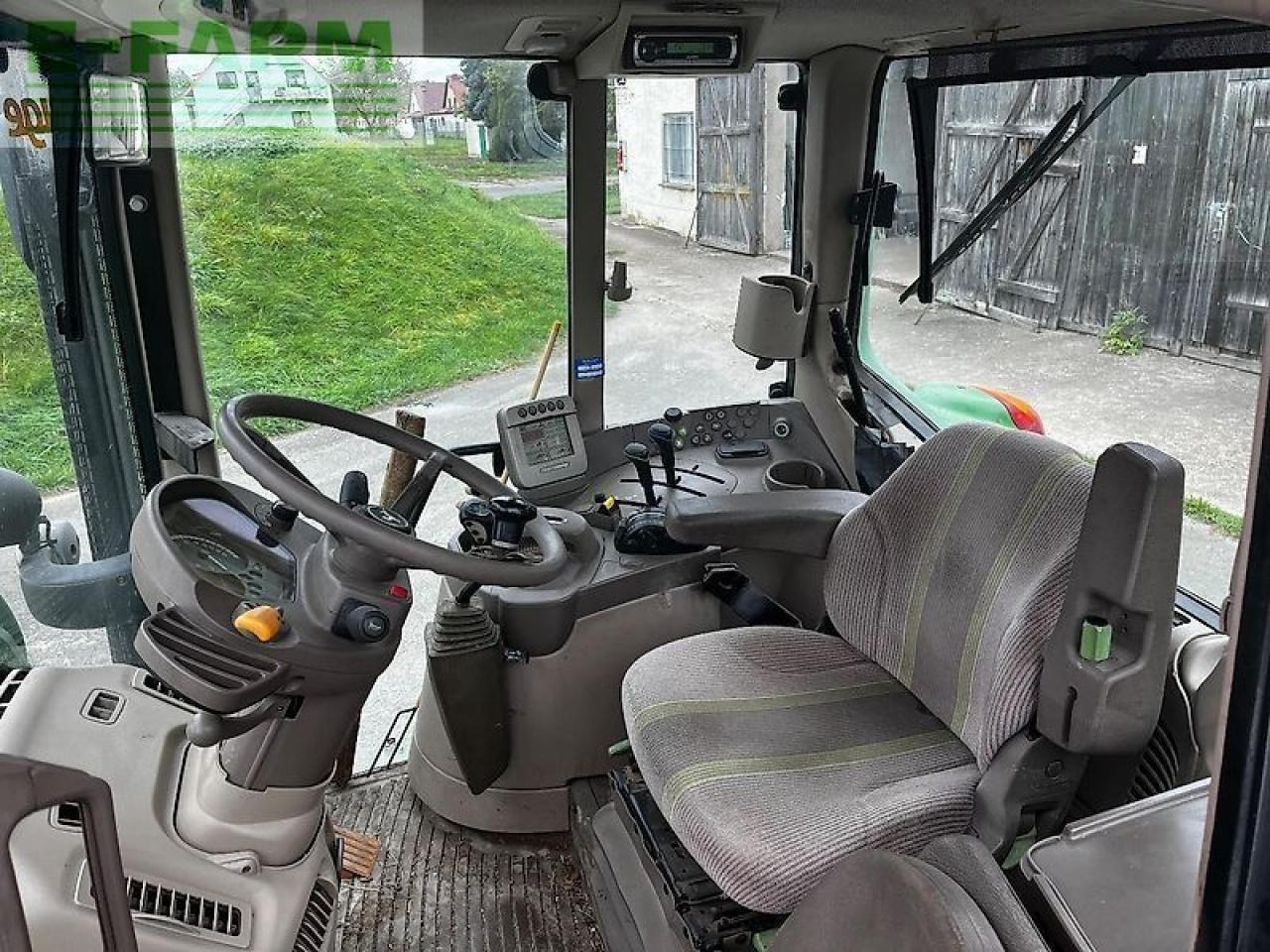 John Deere 6430 premium - Tracteur agricole: photos 4 John Deere 6430 premium - Tracteur agricole: photos 4