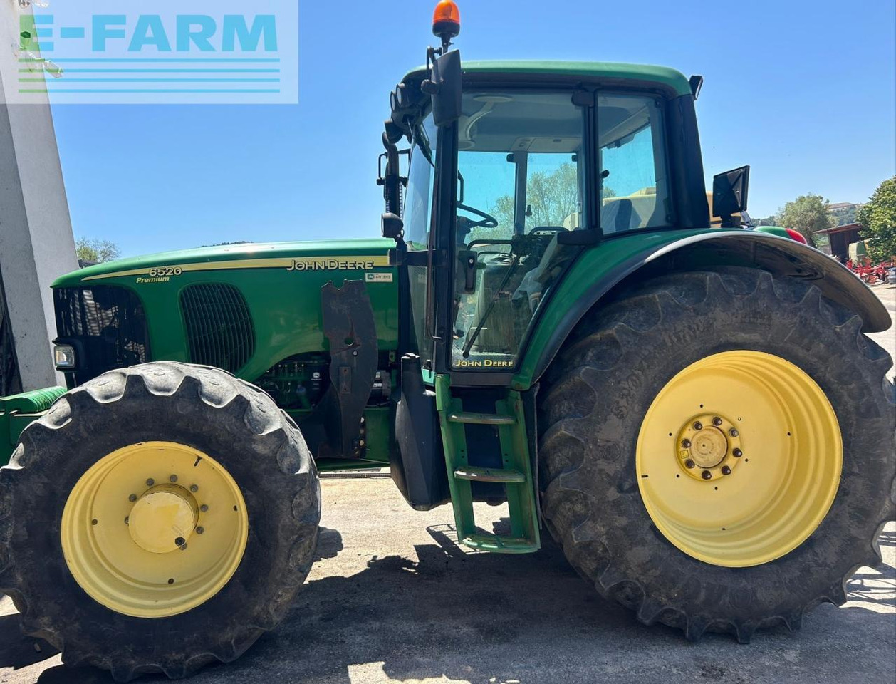John Deere 6520 - Tracteur agricole: photos 1 John Deere 6520 - Tracteur agricole: photos 1