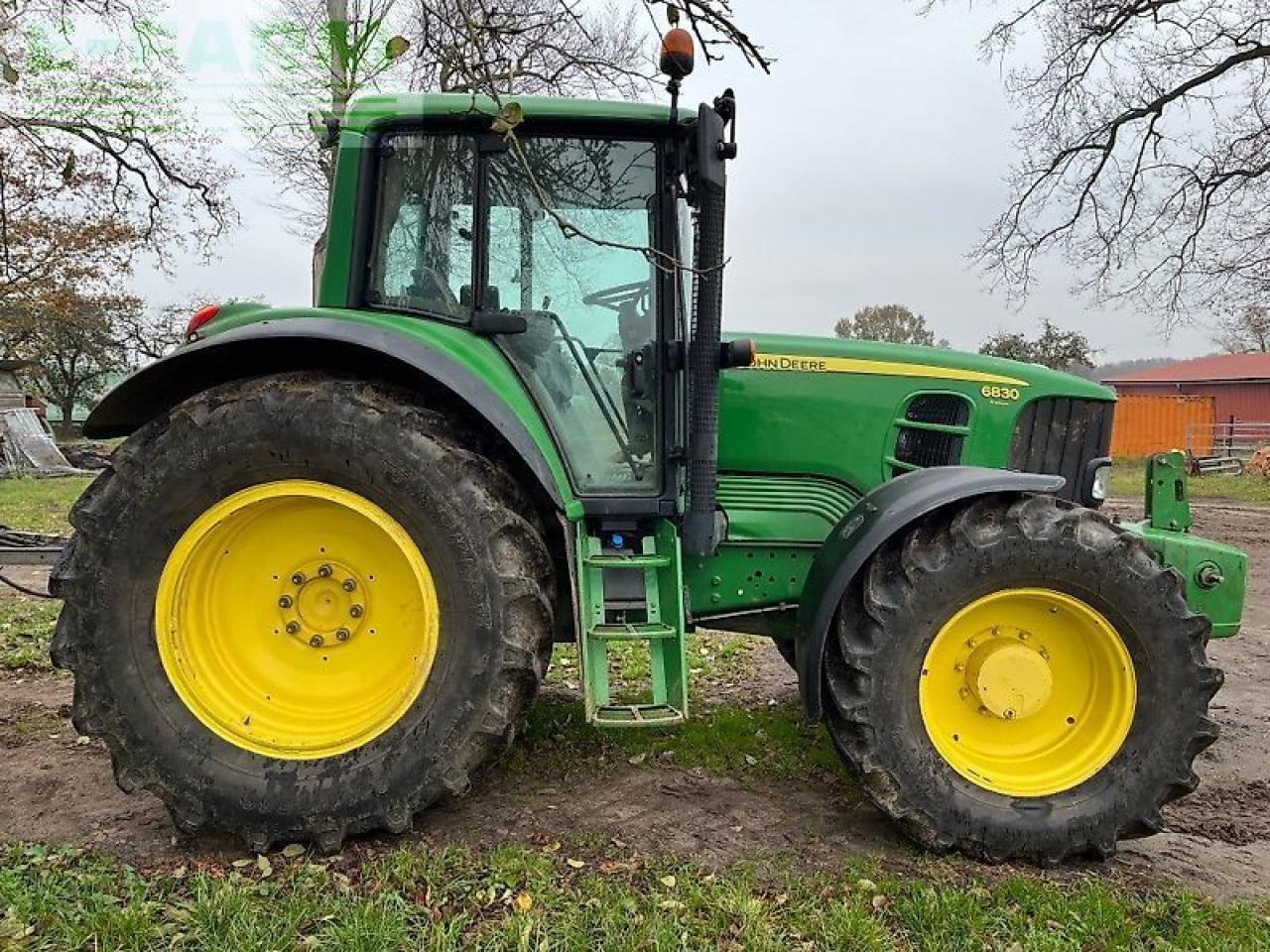 John Deere 6830 - Tracteur agricole: photos 1 John Deere 6830 - Tracteur agricole: photos 1