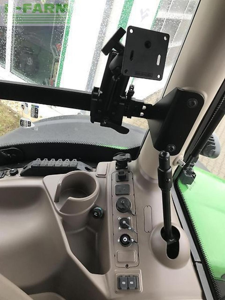 Tracteur agricole John Deere 6r 195: photos 10