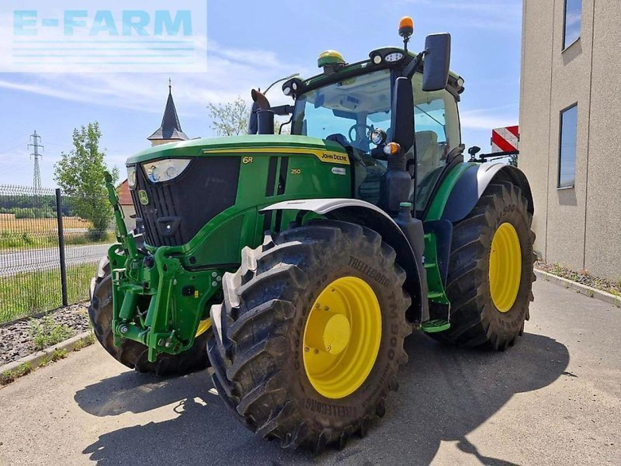 John Deere 6r 250 - Tracteur agricole: photos 2 John Deere 6r 250 - Tracteur agricole: photos 2