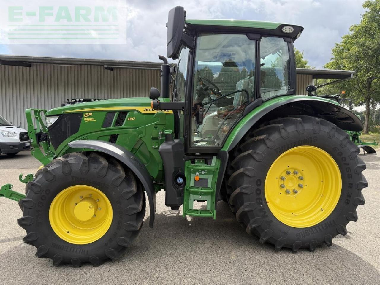 John Deere 6r130 cp50 - Tracteur agricole: photos 2 John Deere 6r130 cp50 - Tracteur agricole: photos 2