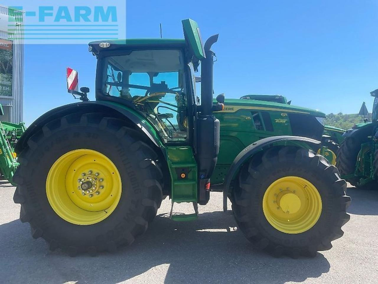 John Deere 6r215 / 6r 215 - Tracteur agricole: photos 2 John Deere 6r215 / 6r 215 - Tracteur agricole: photos 2