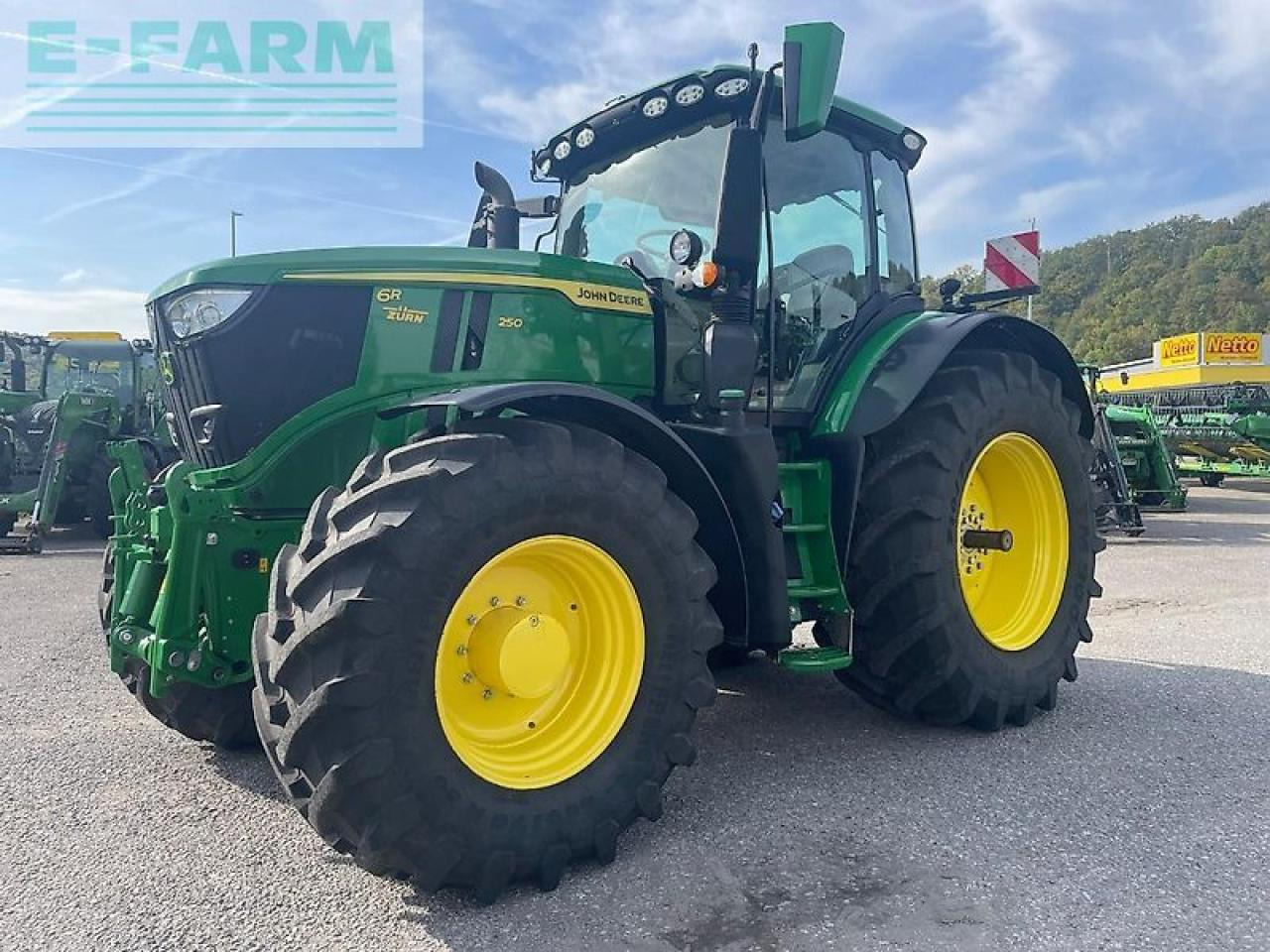 John Deere 6r250 / 6r 250 - Tracteur agricole: photos 2 John Deere 6r250 / 6r 250 - Tracteur agricole: photos 2