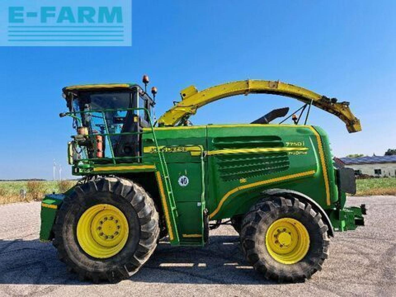 John Deere 7750 - Ensileuse: photos 1 John Deere 7750 - Ensileuse: photos 1