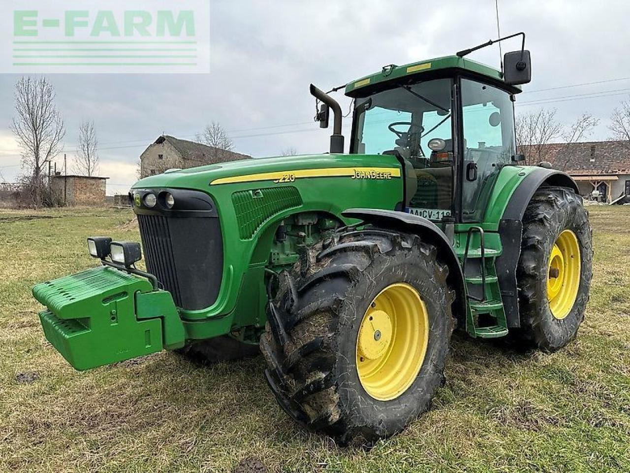 John Deere 8220 ils - Tracteur agricole: photos 1 John Deere 8220 ils - Tracteur agricole: photos 1