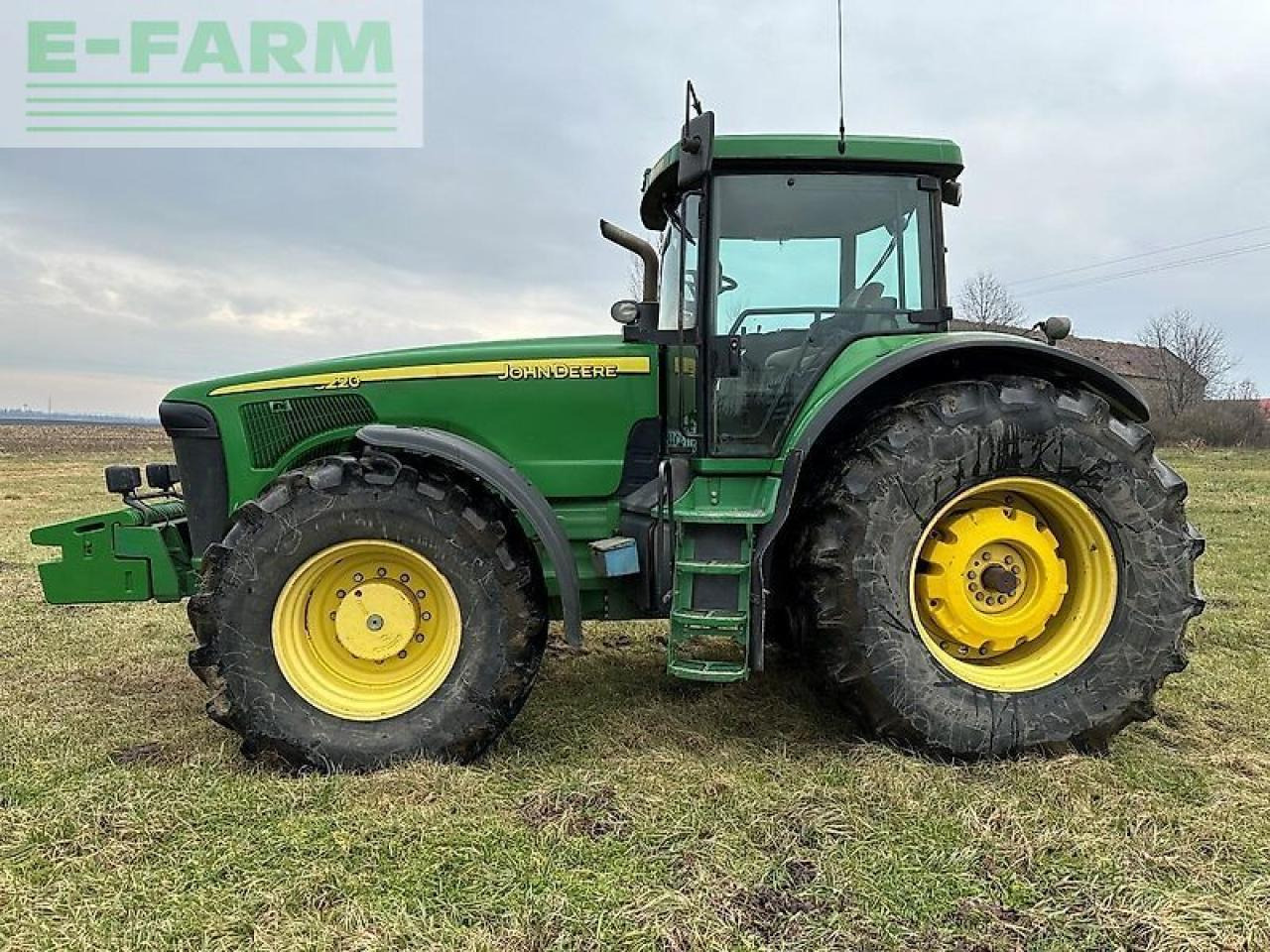 John Deere 8220 ils - Tracteur agricole: photos 2 John Deere 8220 ils - Tracteur agricole: photos 2