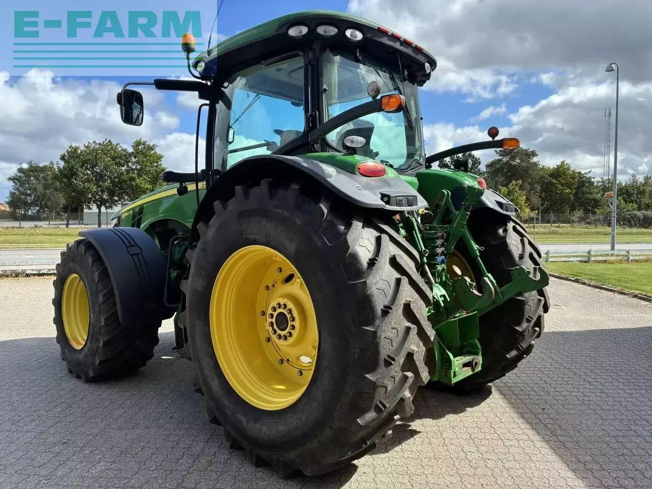 Tracteur agricole John Deere 8360: photos 6 Tracteur agricole John Deere 8360: photos 6