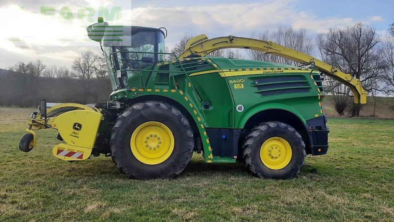 John Deere 8400 - Ensileuse: photos 3 John Deere 8400 - Ensileuse: photos 3