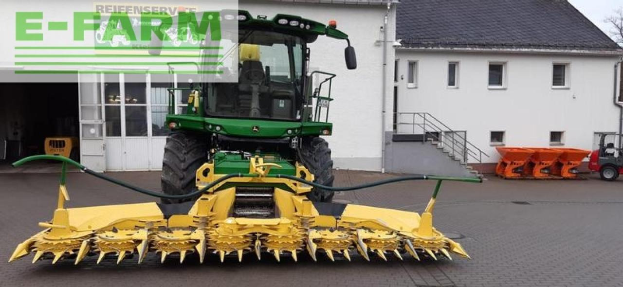 John Deere 8400 - Ensileuse: photos 2 John Deere 8400 - Ensileuse: photos 2