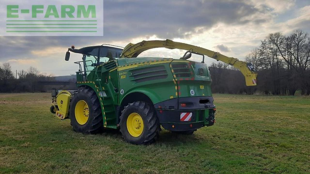John Deere 8400 - Ensileuse: photos 4 John Deere 8400 - Ensileuse: photos 4