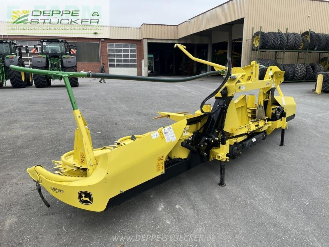 John Deere 8400 mit kemper 360 plus - Ensileuse: photos 2 John Deere 8400 mit kemper 360 plus - Ensileuse: photos 2