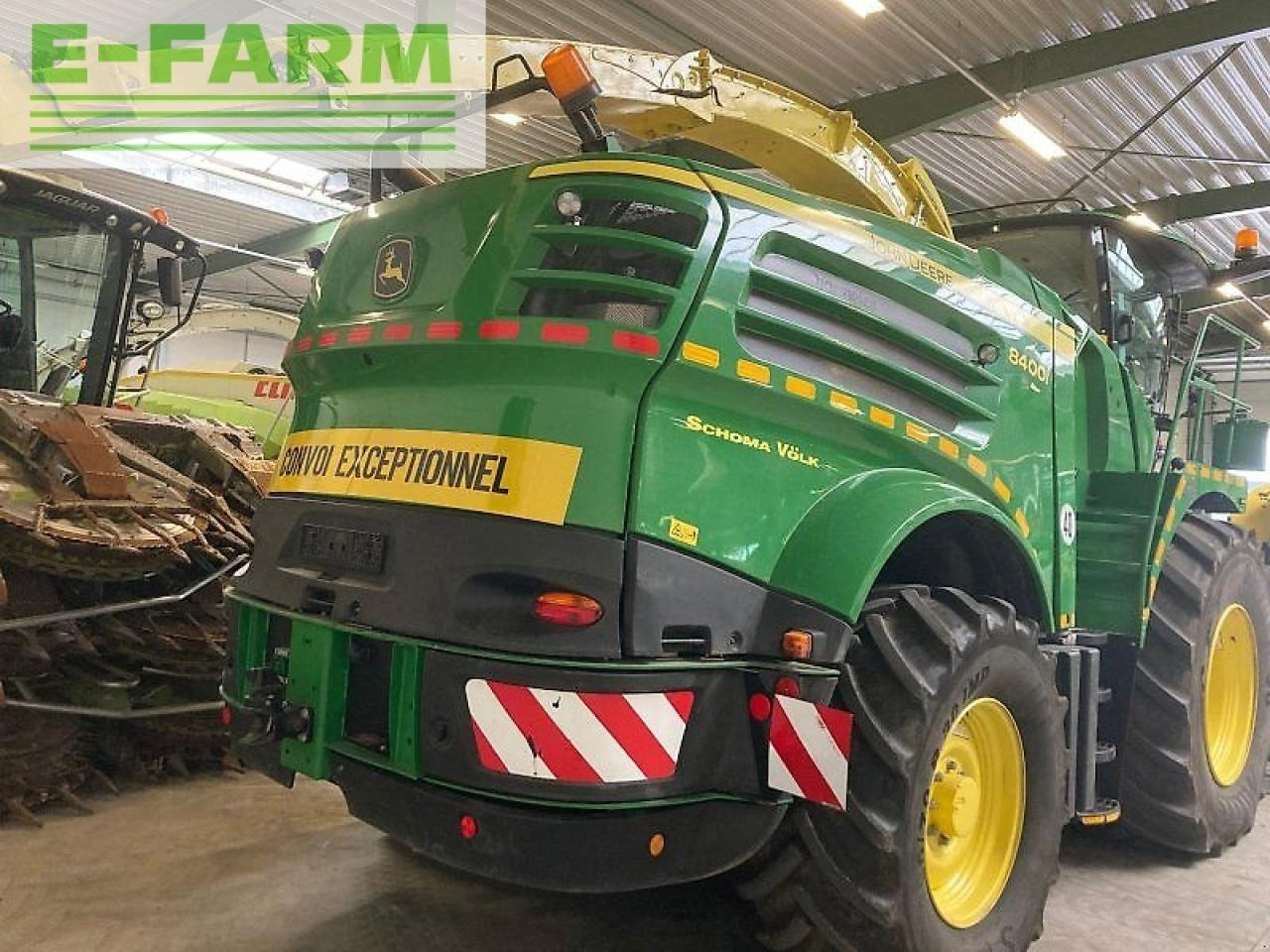 John Deere 8400i - Ensileuse: photos 2 John Deere 8400i - Ensileuse: photos 2