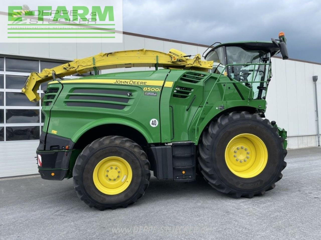 John Deere 8500i - Ensileuse: photos 4 John Deere 8500i - Ensileuse: photos 4
