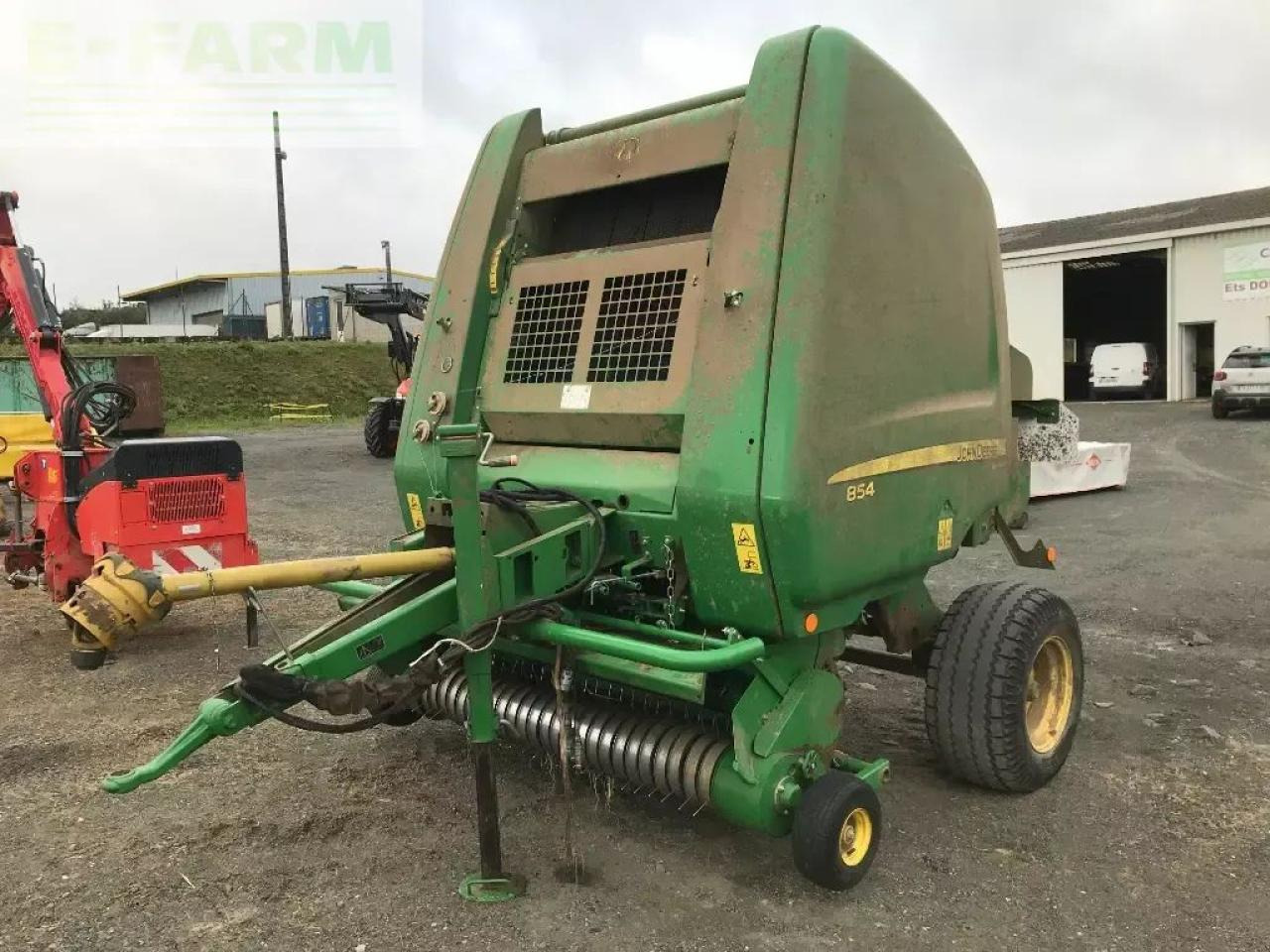 John Deere 854 rotoflow - Presse à balles cubiques: photos 2 John Deere 854 rotoflow - Presse à balles cubiques: photos 2