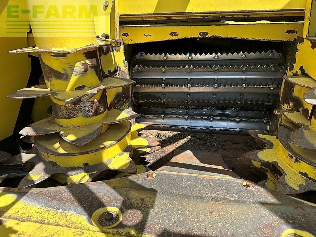 Moissonneuse-batteuse John Deere 8600: photos 23