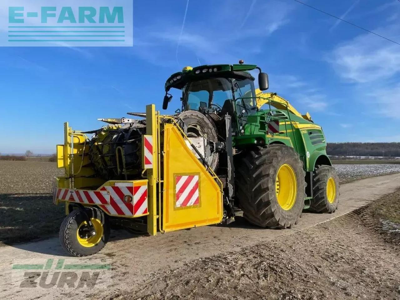 John Deere 8700i - Ensileuse: photos 1 John Deere 8700i - Ensileuse: photos 1