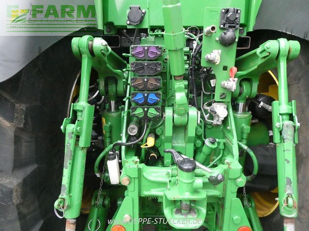John Deere 8r370 autotrac - Tracteur agricole: photos 3 John Deere 8r370 autotrac - Tracteur agricole: photos 3