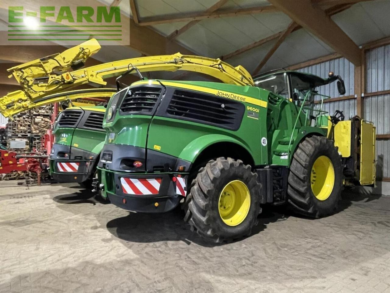 John Deere 9600 mit vorsatz motor neu! - Ensileuse: photos 3 John Deere 9600 mit vorsatz motor neu! - Ensileuse: photos 3