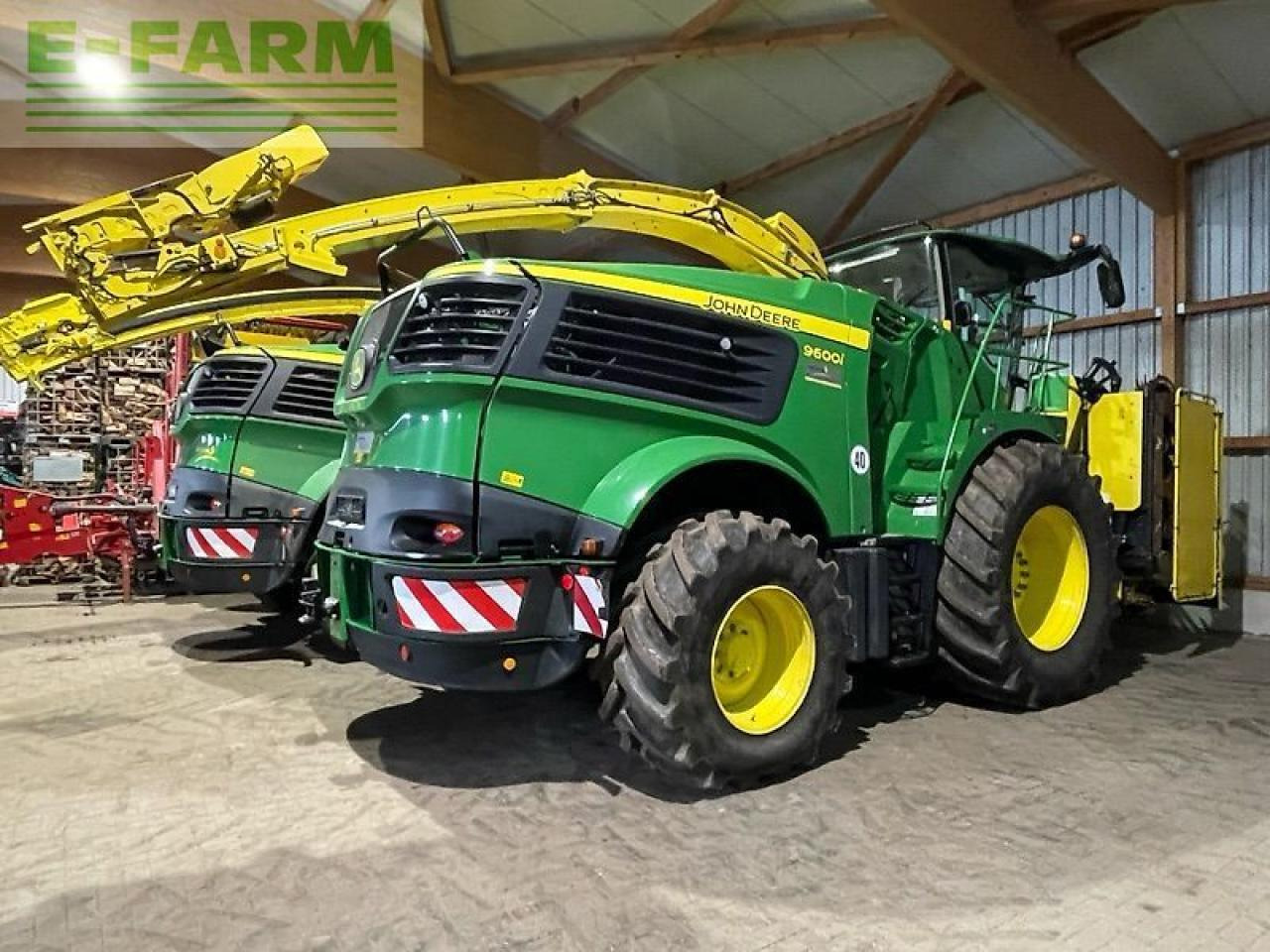 John Deere 9600 motor neu! - Ensileuse: photos 3 John Deere 9600 motor neu! - Ensileuse: photos 3