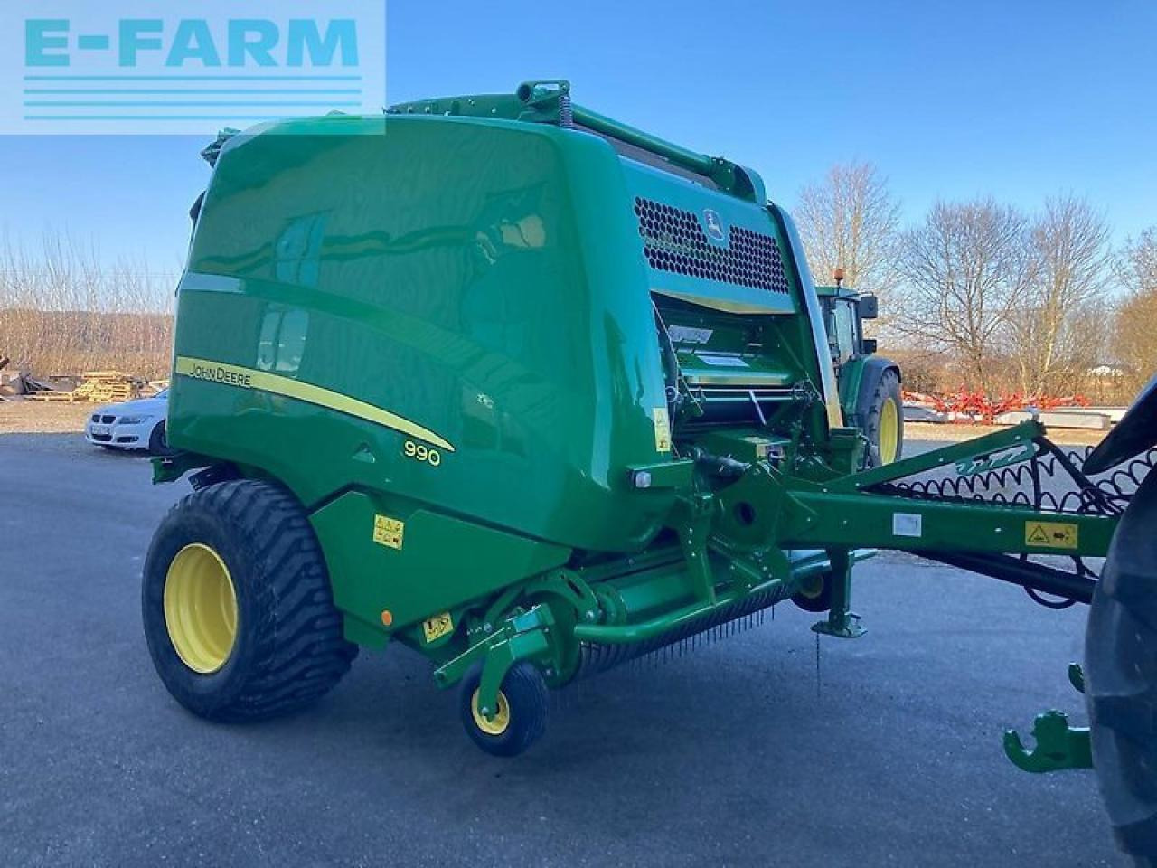 John Deere 990 maxi cut 25 - Presse à balles cubiques: photos 1 John Deere 990 maxi cut 25 - Presse à balles cubiques: photos 1