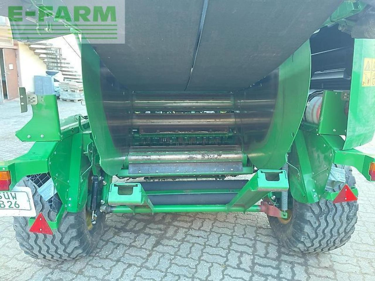 John Deere 990 premium - Presse à balles cubiques: photos 5 John Deere 990 premium - Presse à balles cubiques: photos 5