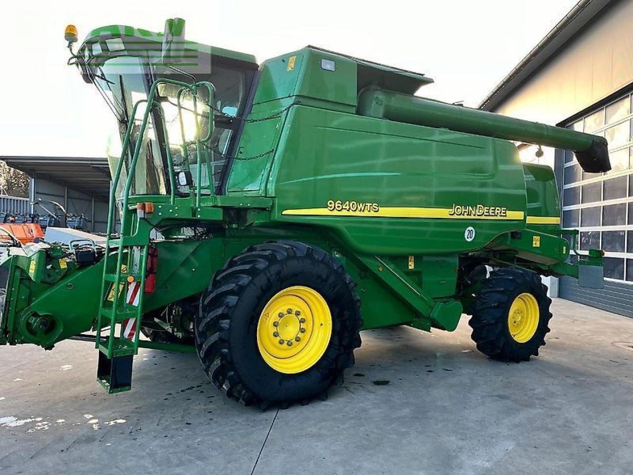 John Deere mähdrescher 9640 wts - Moissonneuse-batteuse: photos 5 John Deere mähdrescher 9640 wts - Moissonneuse-batteuse: photos 5