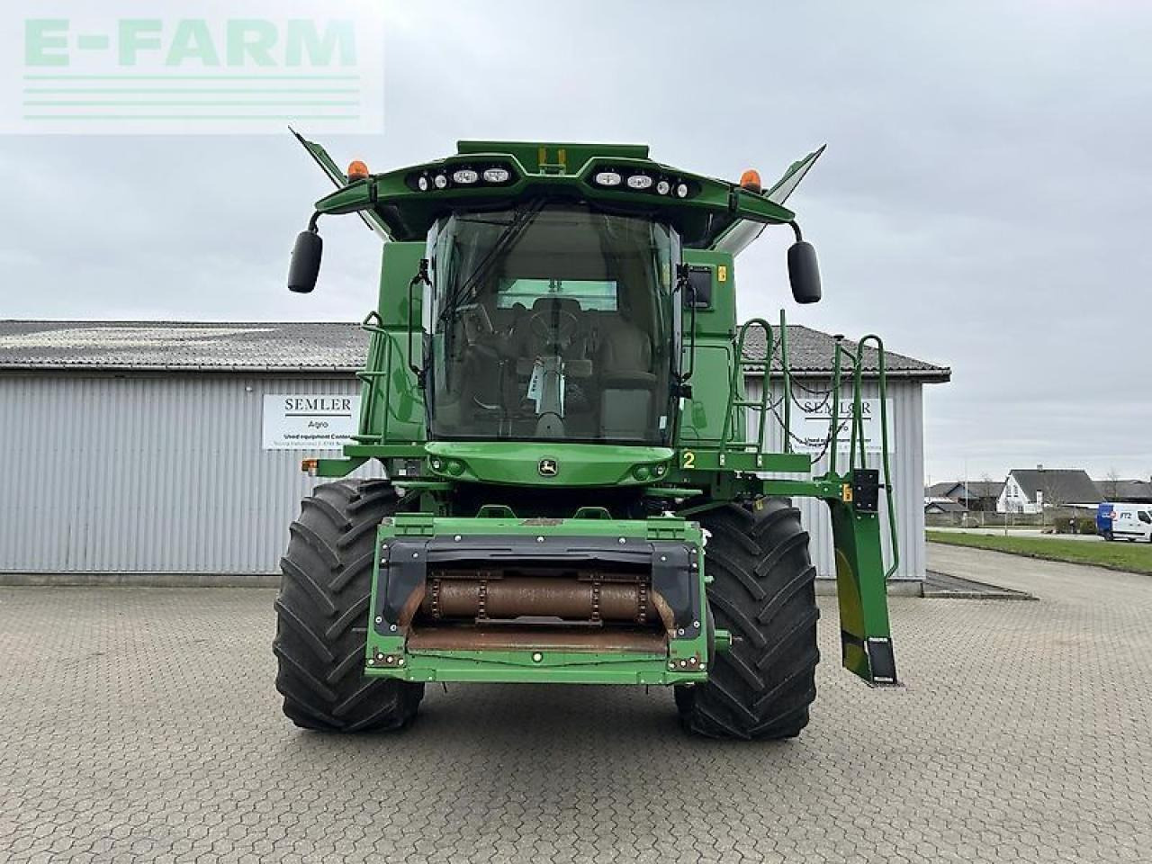 John Deere s685i - Moissonneuse-batteuse: photos 2 John Deere s685i - Moissonneuse-batteuse: photos 2