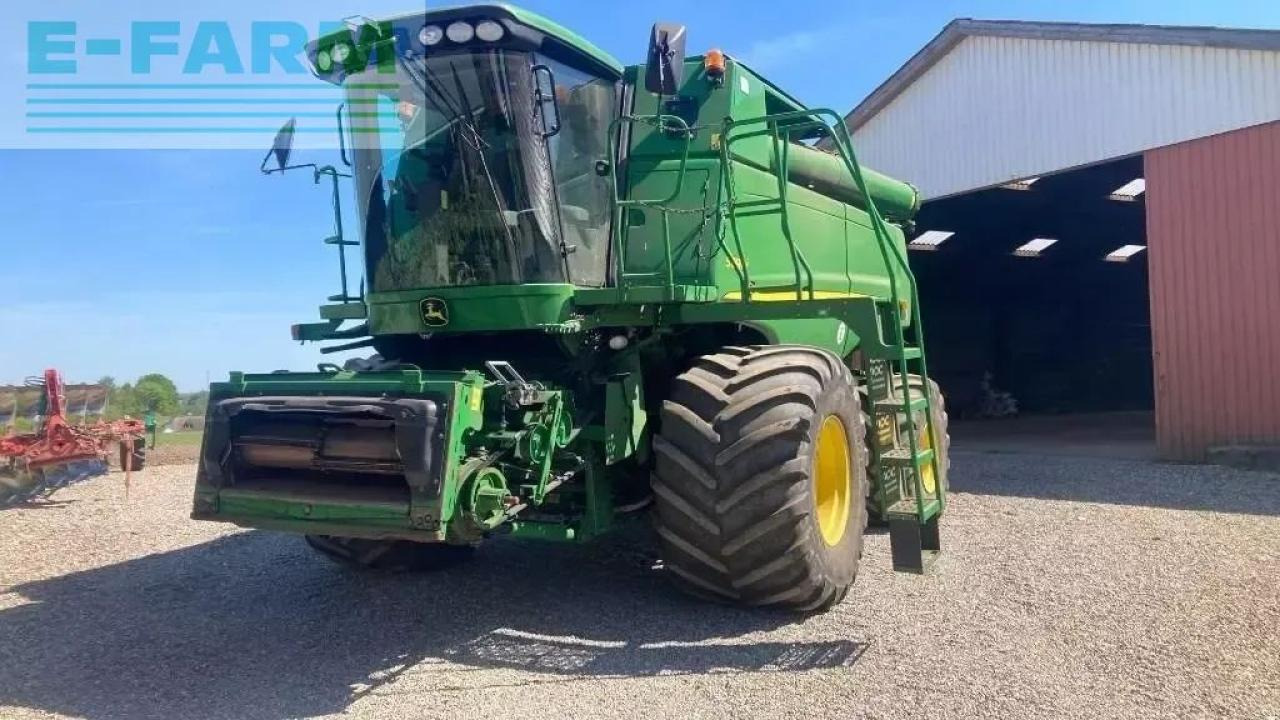 John Deere s690i - Moissonneuse-batteuse: photos 1 John Deere s690i - Moissonneuse-batteuse: photos 1