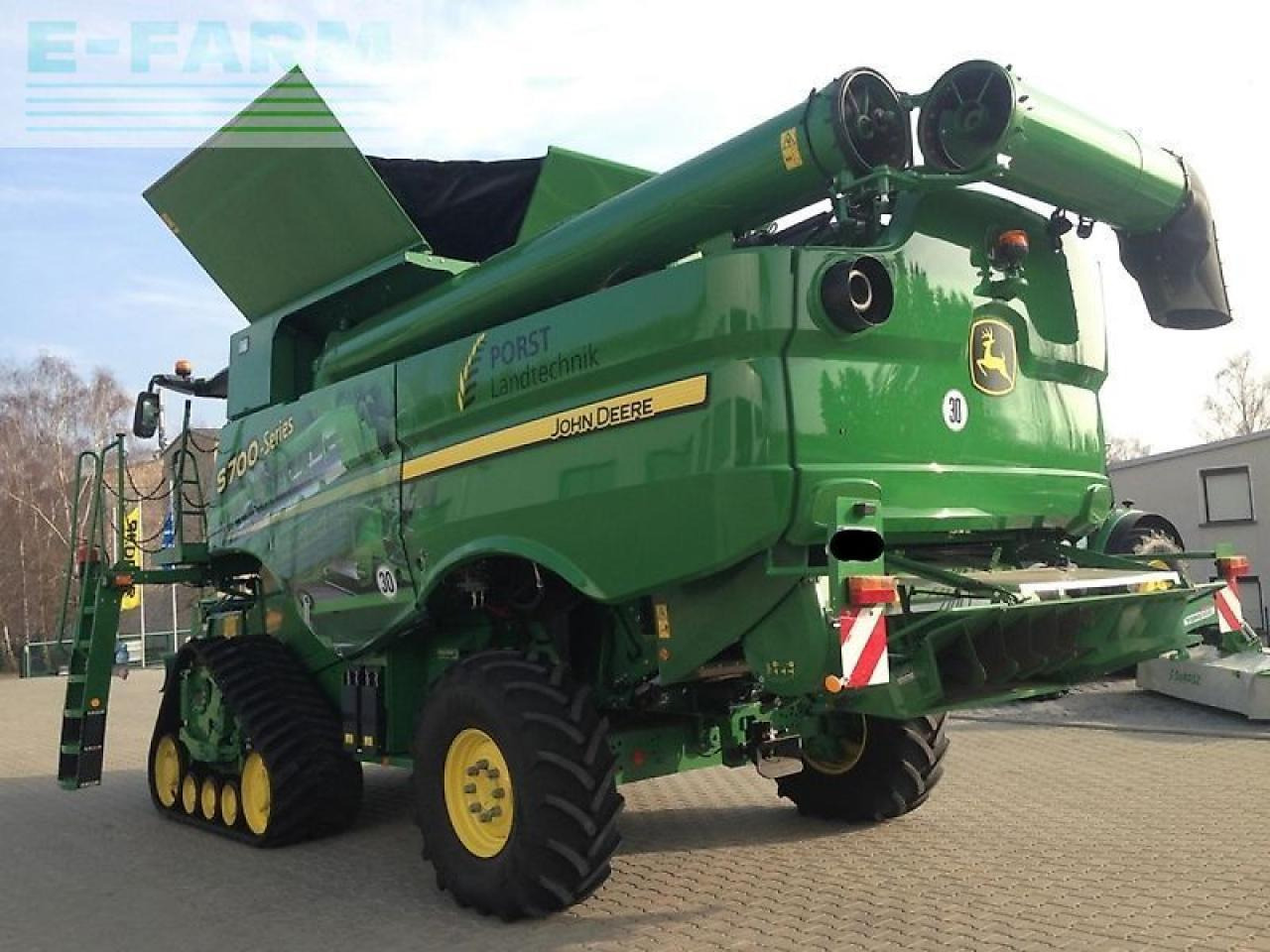 John Deere s780 i mit 630x schneidwerk - Moissonneuse-batteuse: photos 3 John Deere s780 i mit 630x schneidwerk - Moissonneuse-batteuse: photos 3