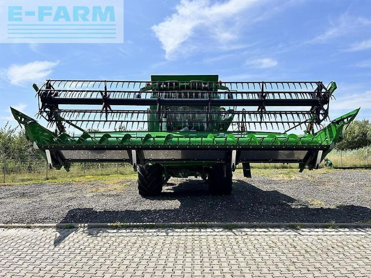 John Deere t560 hm demo - Moissonneuse-batteuse: photos 2 John Deere t560 hm demo - Moissonneuse-batteuse: photos 2