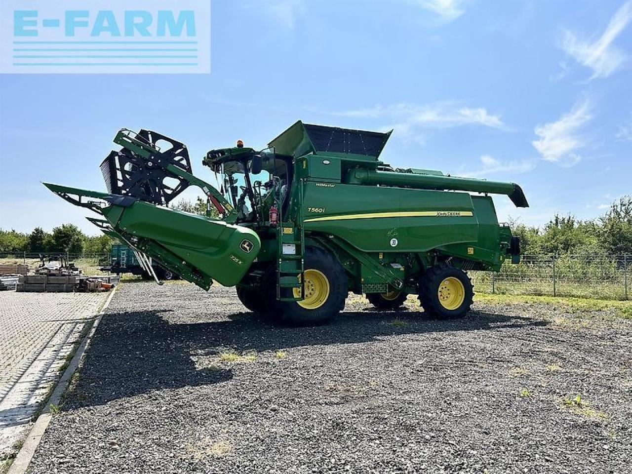 John Deere t560 hm demo - Moissonneuse-batteuse: photos 4 John Deere t560 hm demo - Moissonneuse-batteuse: photos 4